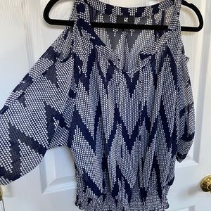 IZ Byer Navy and White print blouse